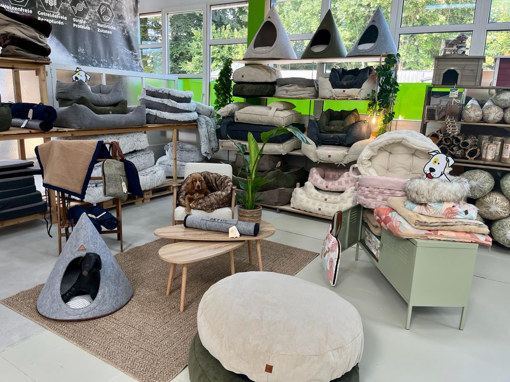 A New Milestone: Our First PET & Co. Shop in Shop at animaux
