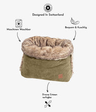 Charger l&#39;image dans la visionneuse de la galerie, Snuggle Cord (Faux Fur) - Kheki Dog Bed
