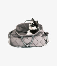 Laden Sie das Bild in den Galerie-Viewer, Rover Car Seat Bag - Gray
