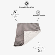 Laden Sie das Bild in den Galerie-Viewer, Lazy Blanket Gray
