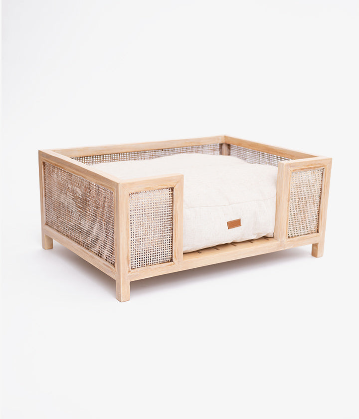 natural resources & hand made pet bed - Major